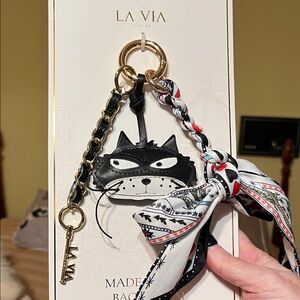 New La Via Black and Gold Cat Keychain Bagcharm Made in Italy